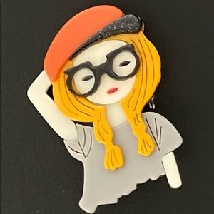Fun Cool Acrylic Acetate Fiber Girl Woman Brooch Pin Beautiful Bag Badge